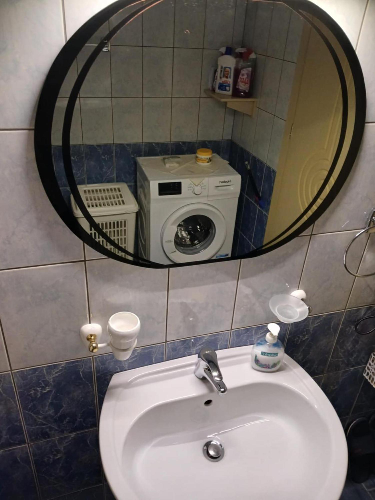 Eniguesthouse Гірокастра Екстер'єр фото